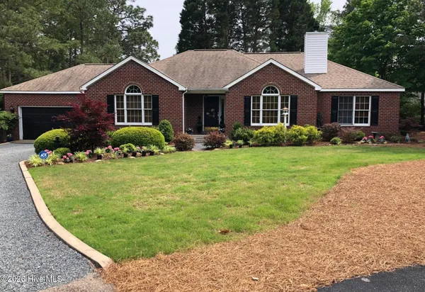 $419,000 | 8 Canter Place, Pinehurst, NC 28374