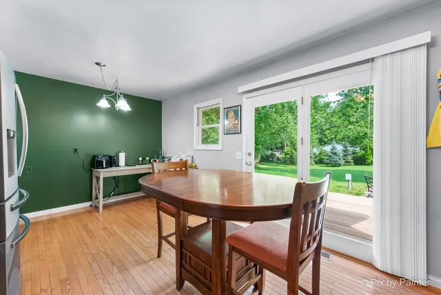 $299,900 | 1233 Lakewood Drive, Somonauk, IL 60552