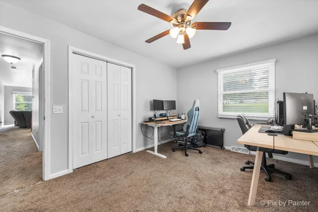 $299,900 | 1233 Lakewood Drive, Somonauk, IL 60552