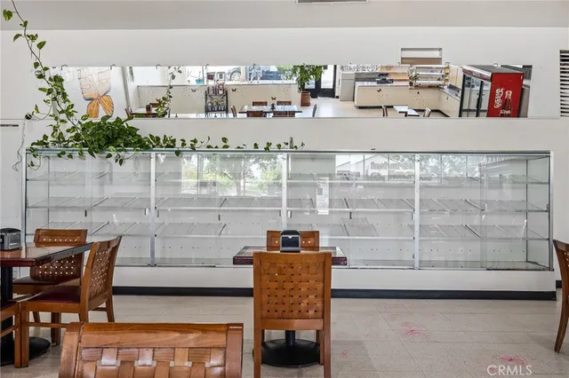 $440,000 | 33027 Road 159, Ivanhoe, CA 93235