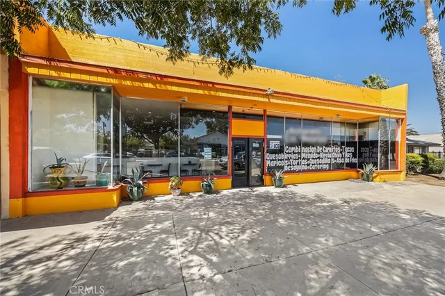 $440,000 | 33027 Road 159, Ivanhoe, CA 93235