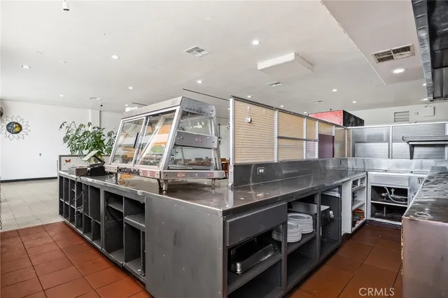 $440,000 | 33027 Road 159, Ivanhoe, CA 93235