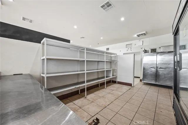 $440,000 | 33027 Road 159, Ivanhoe, CA 93235