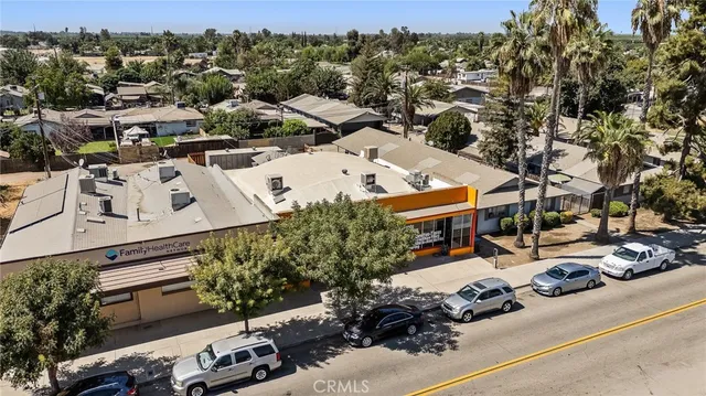 $440,000 | 33027 Road 159, Ivanhoe, CA 93235