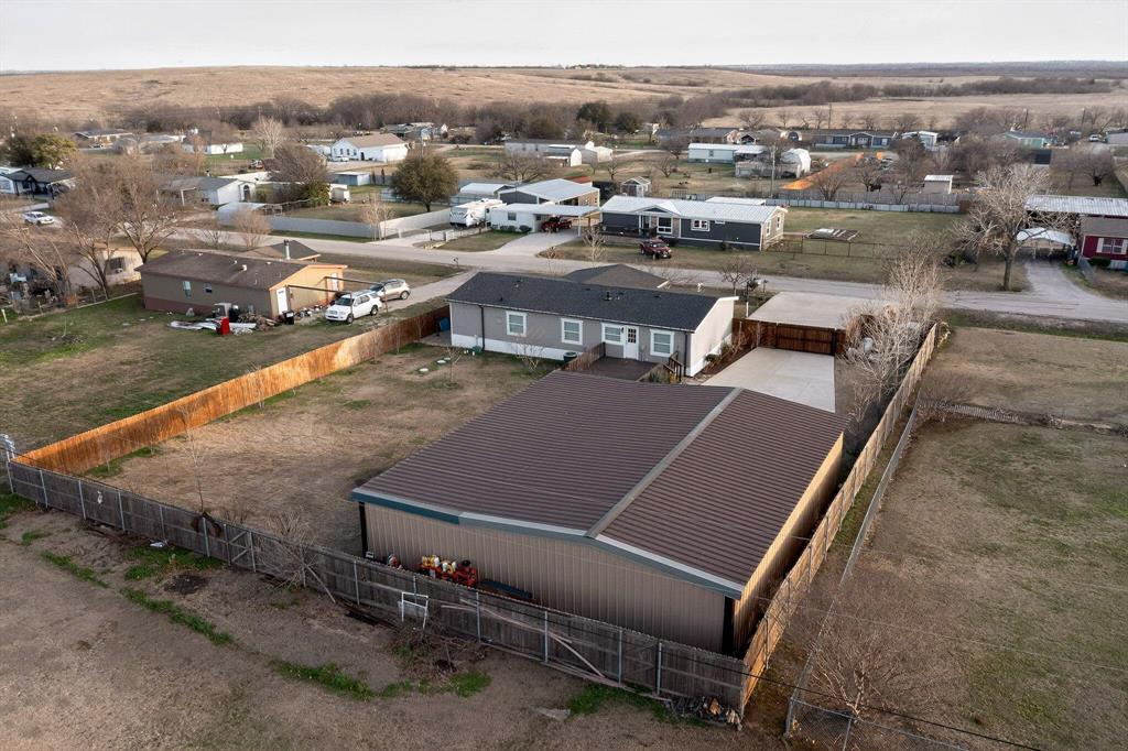 819 Hoss Road Sanger, TX 76266 - Photo 38 of 40
