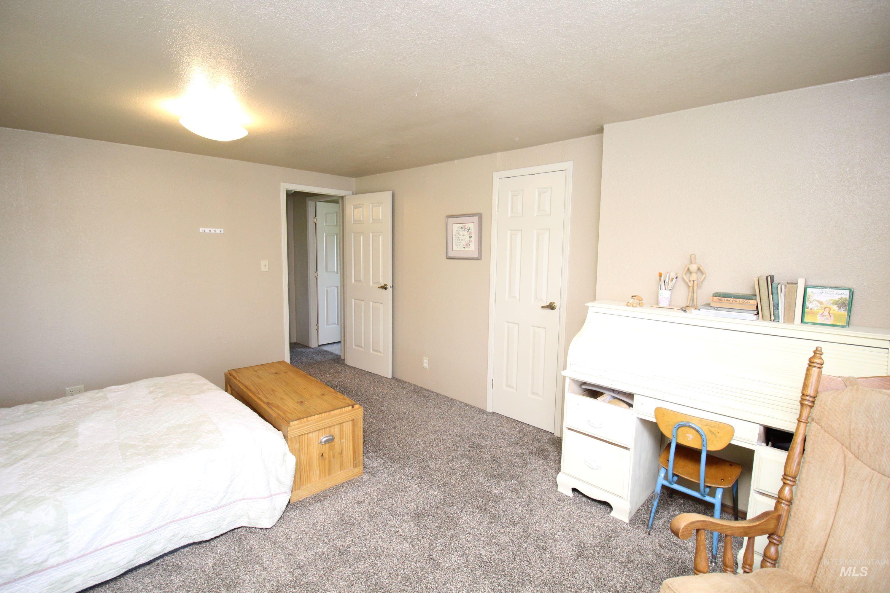 518 Highway 95 Weiser, ID 83672 - Photo 18 of 39