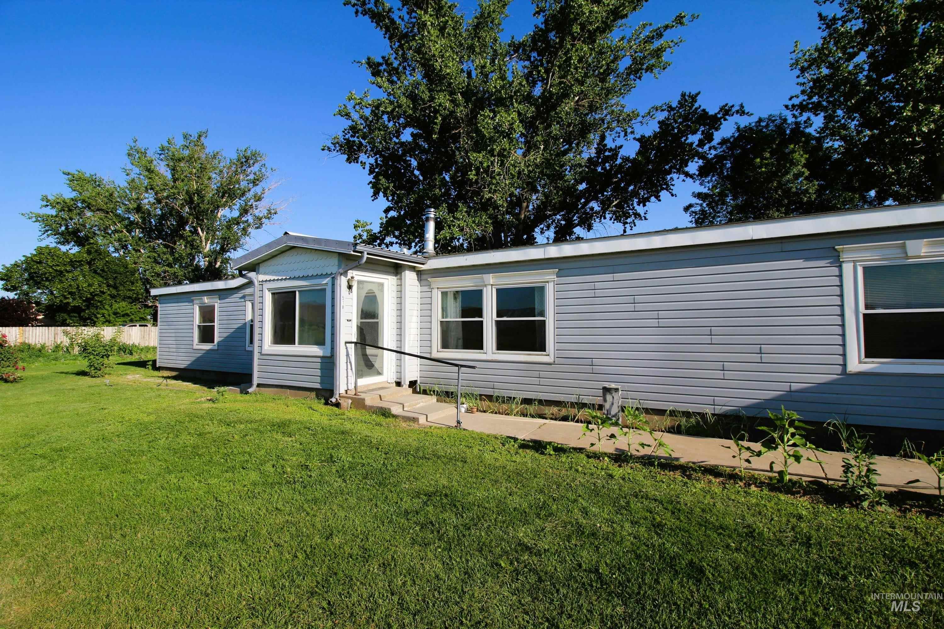 518 Highway 95 Weiser, ID 83672 - Photo 6 of 39