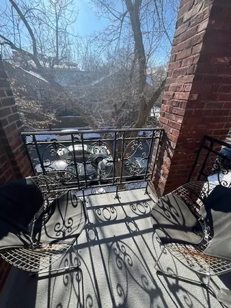 $2,900 | 1372 East 57th Street, Unit 2, Chicago, IL 60637