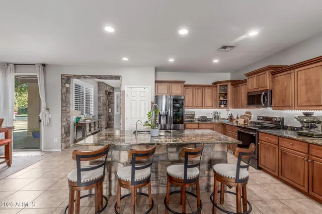 $699,995 | 21466 East Roundup Way, Queen Creek, AZ 85142