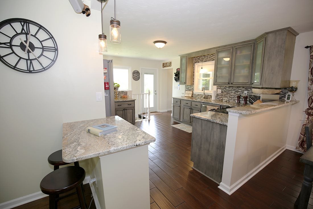 1807 Bill Dedmon Road Bowling Green, KY 42101 - Photo 11 of 29 Gallery Image 11