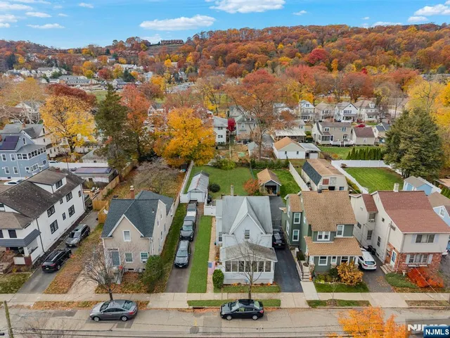 $620,000 | 96 2nd Avenue, Hawthorne, NJ 07506