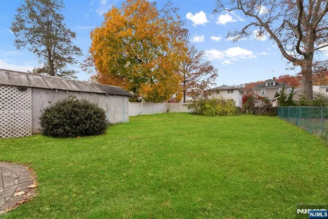 $620,000 | 96 2nd Avenue, Hawthorne, NJ 07506