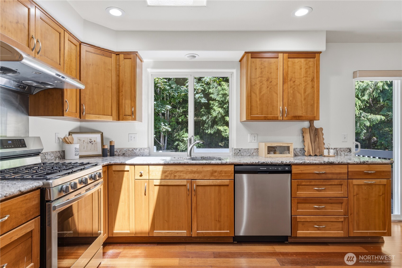 3103 200th Place Southeast Bothell, WA 98012 - Photo 10 of 38