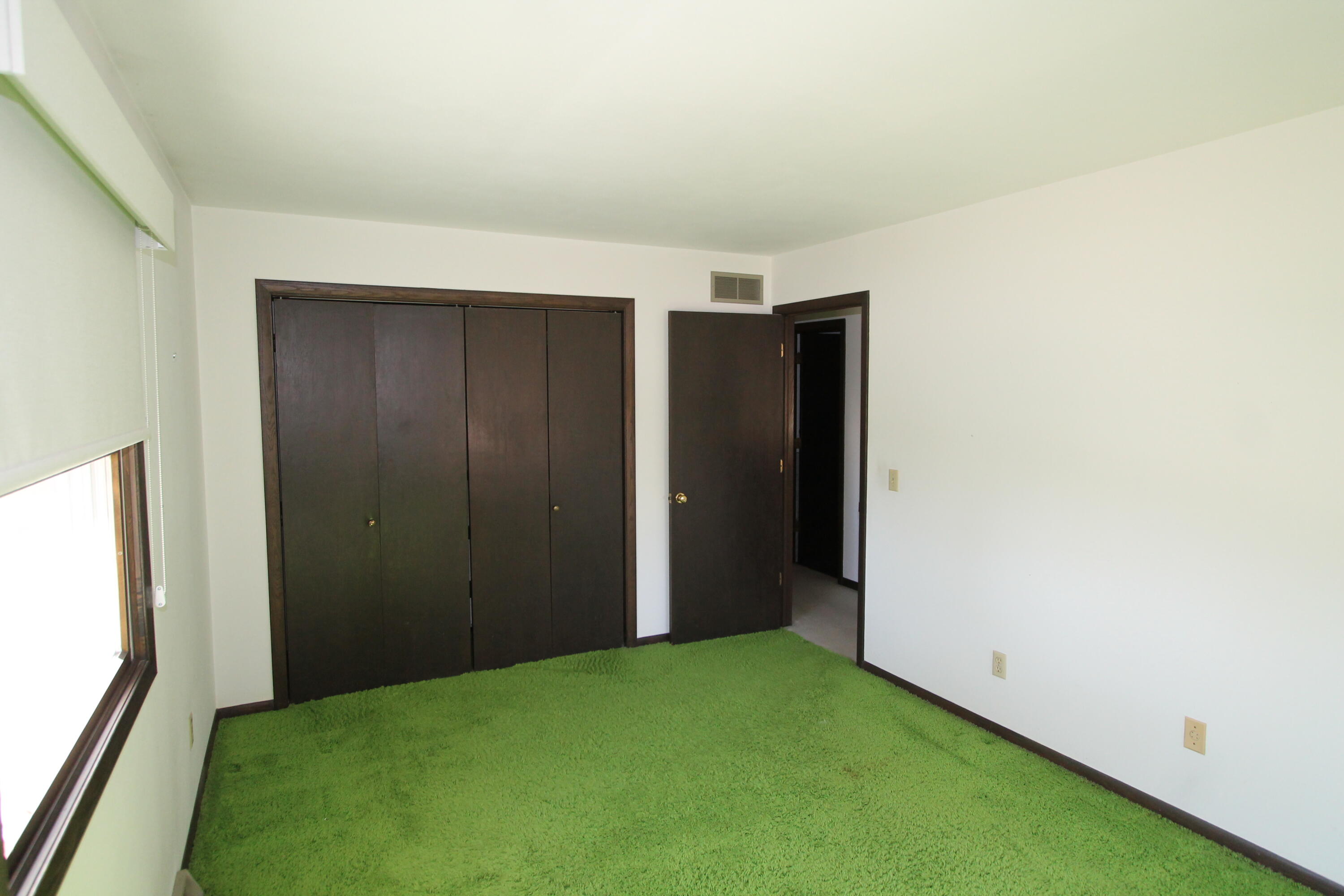 267 Robins Run Burlington, WI 53105 - Photo 24 of 34 Bedroom 2 view 2