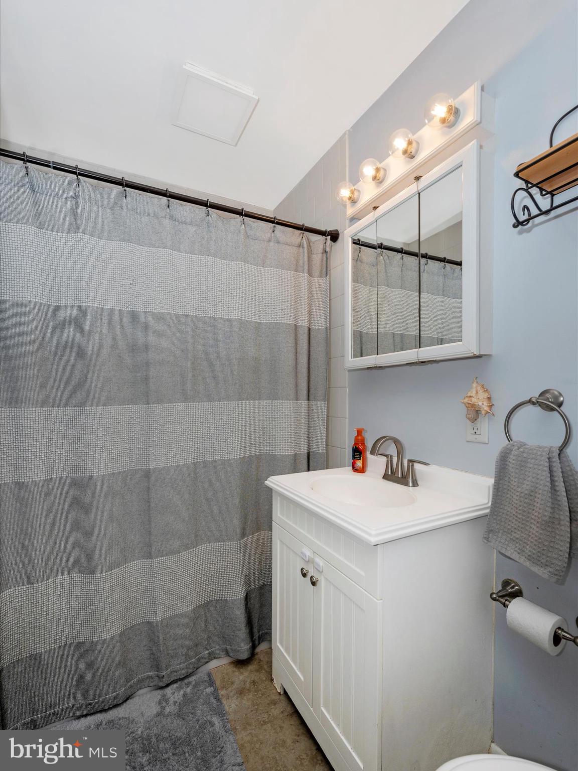 2703 Rowe Road New Windsor, MD 21776 - Photo 32 of 46 Bathroom