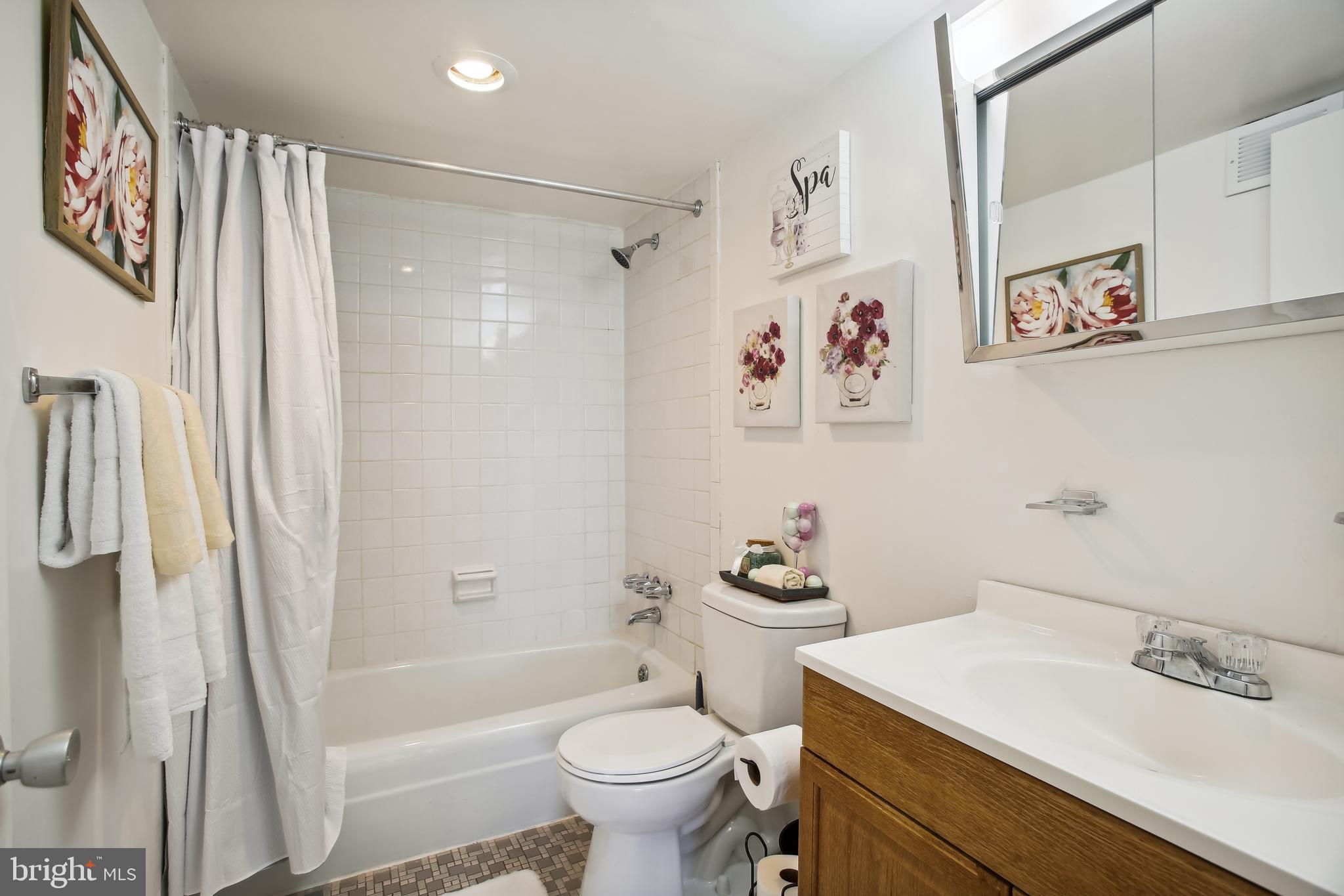 8830 Piney Branch Road, Unit 1111 Silver Spring, MD 20903 - Photo 30 of 56