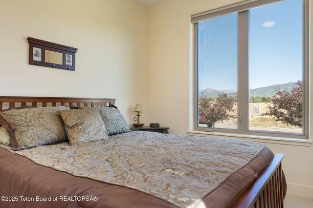 $1,099,000 | 70 Baywood Drive, Driggs, ID 83422