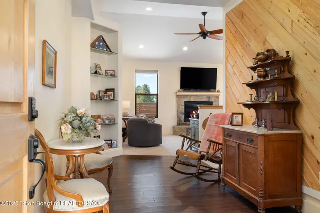 $1,099,000 | 70 Baywood Drive, Driggs, ID 83422