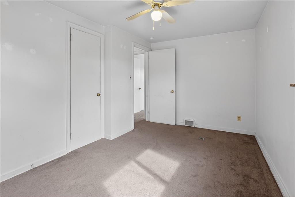 425 Idlewood Road Pittsburgh, PA 15235 - Photo 19 of 34 Gallery Image 19