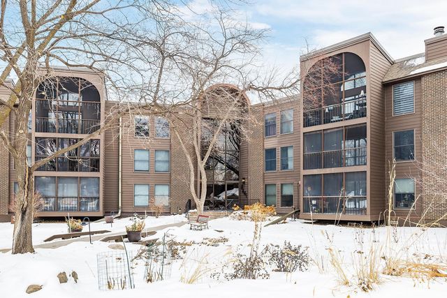 $290,000 | 8441 Irwin Road, Unit 205, Bloomington, MN 55437
