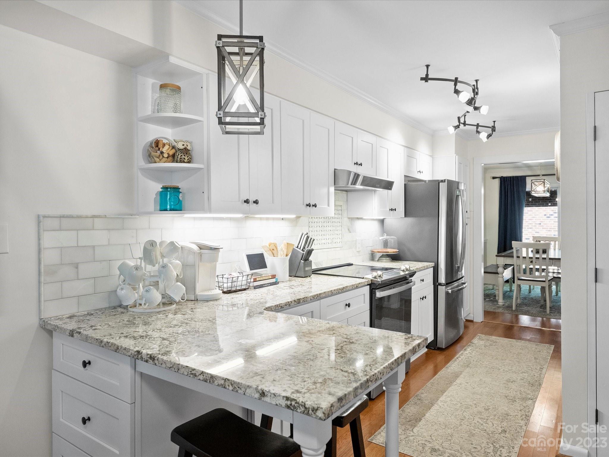 5801 Sharon Road, Unit H Charlotte, NC 28210 - Photo 11 of 44 Gallery Image 11