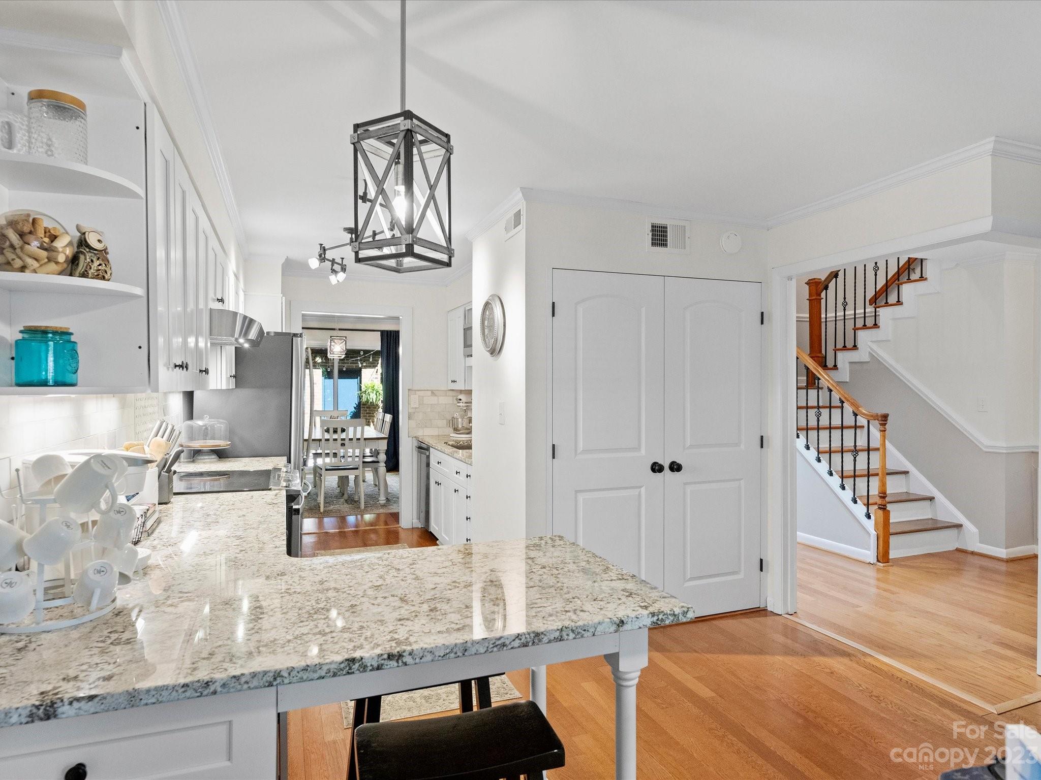 5801 Sharon Road, Unit H Charlotte, NC 28210 - Photo 13 of 44 Gallery Image 13