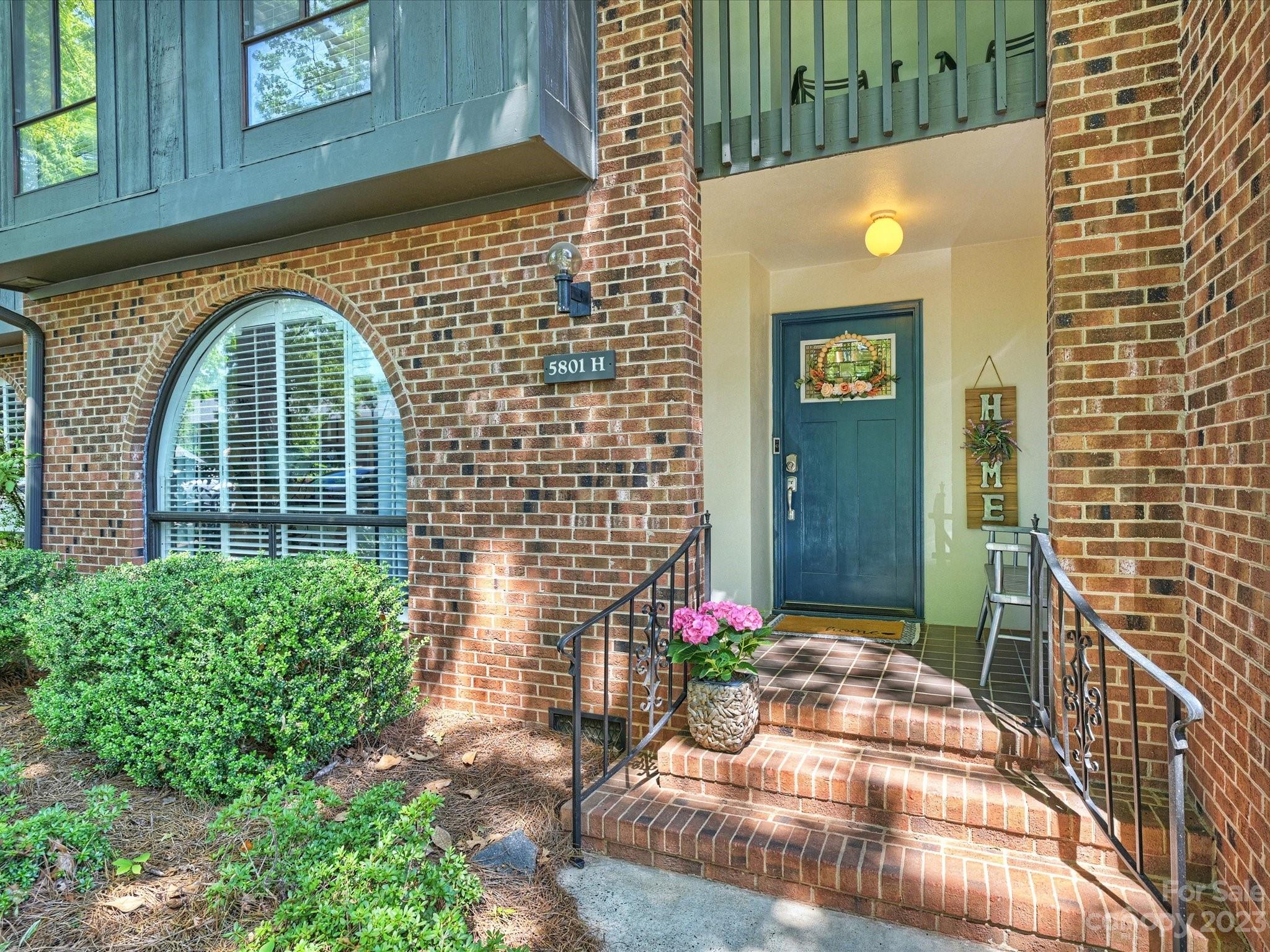 5801 Sharon Road, Unit H Charlotte, NC 28210 - Photo 2 of 44 Gallery Image 2