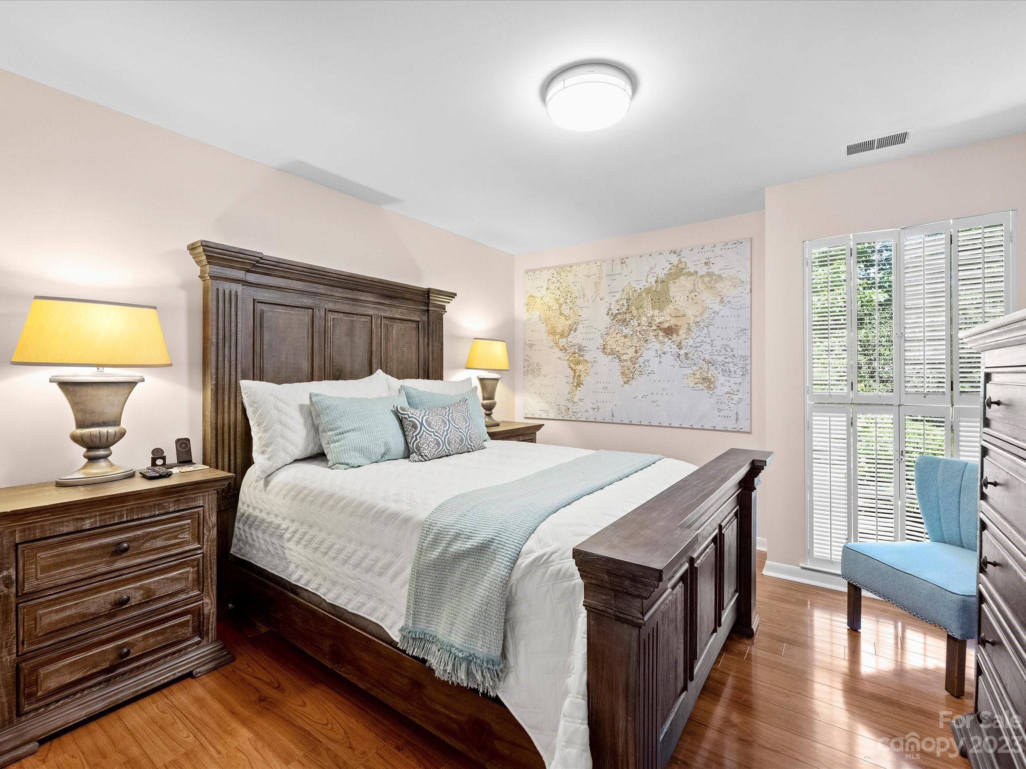5801 Sharon Road, Unit H Charlotte, NC 28210 - Photo 34 of 44 Gallery Image 34