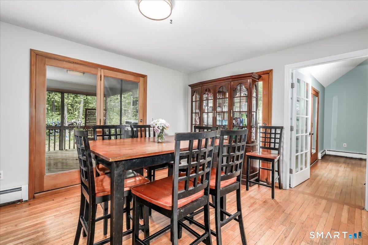 131 Seth Low Mountain Road Ridgefield, CT 06877 - Photo 9 of 39