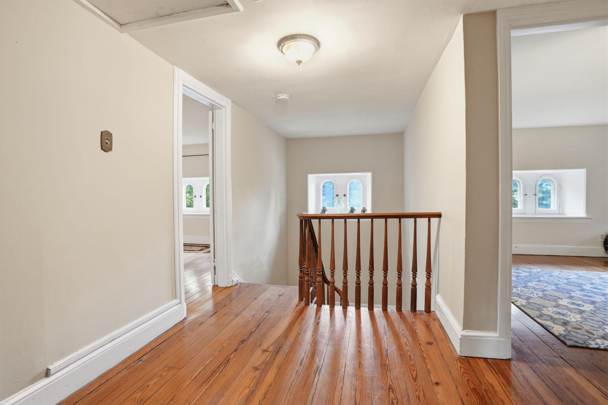 424 West Waverly Road Glenside, PA 19038 - Photo 40 of 75 3rd Floor Landing