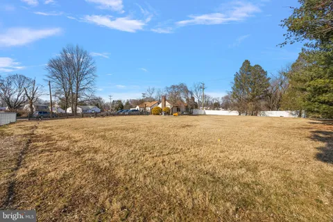 $130,000 | 2002 Telegraph Road, Wilmington, DE 19808