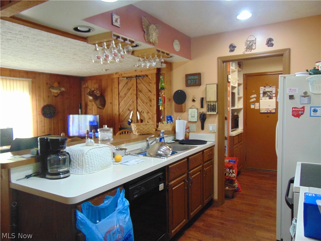 85 Park Road, Unit 85 Painesville, OH 44077 - Photo 3 of 14 Gallery Image 3