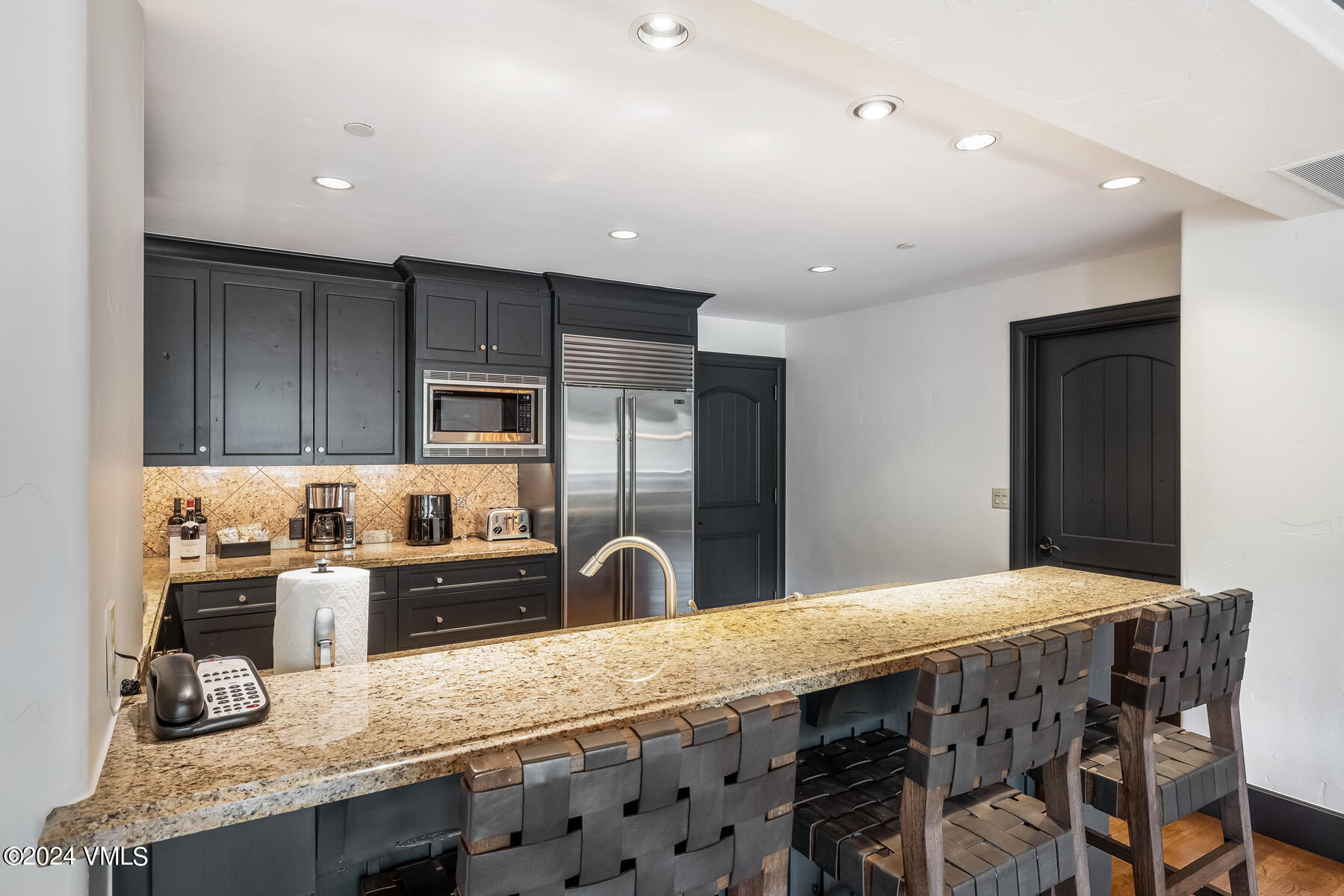 130 Daybreak Ridge Road, Unit R907 Avon, CO 81620 - Photo 11 of 49 138A1325_1