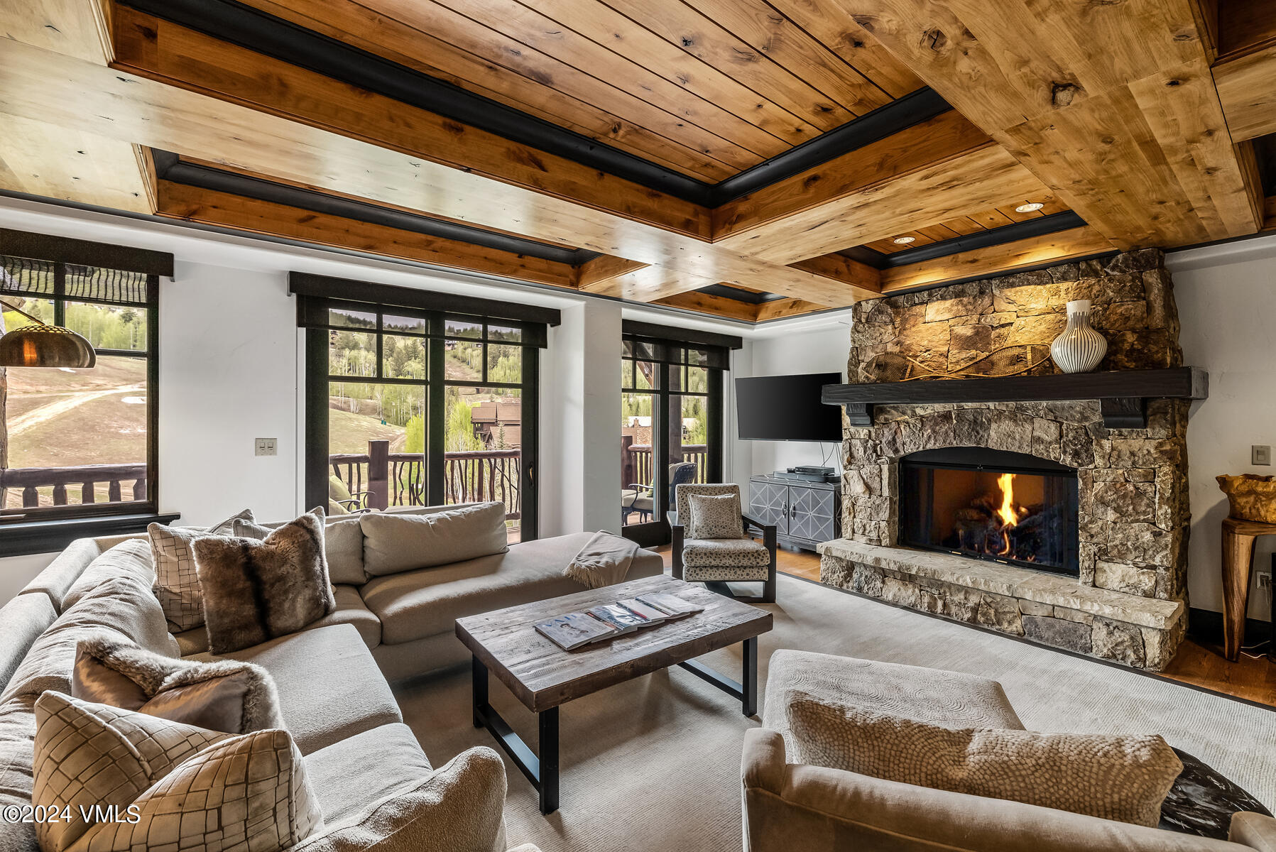 130 Daybreak Ridge Road, Unit R907 Avon, CO 81620 - Photo 2 of 49 138A1213_1