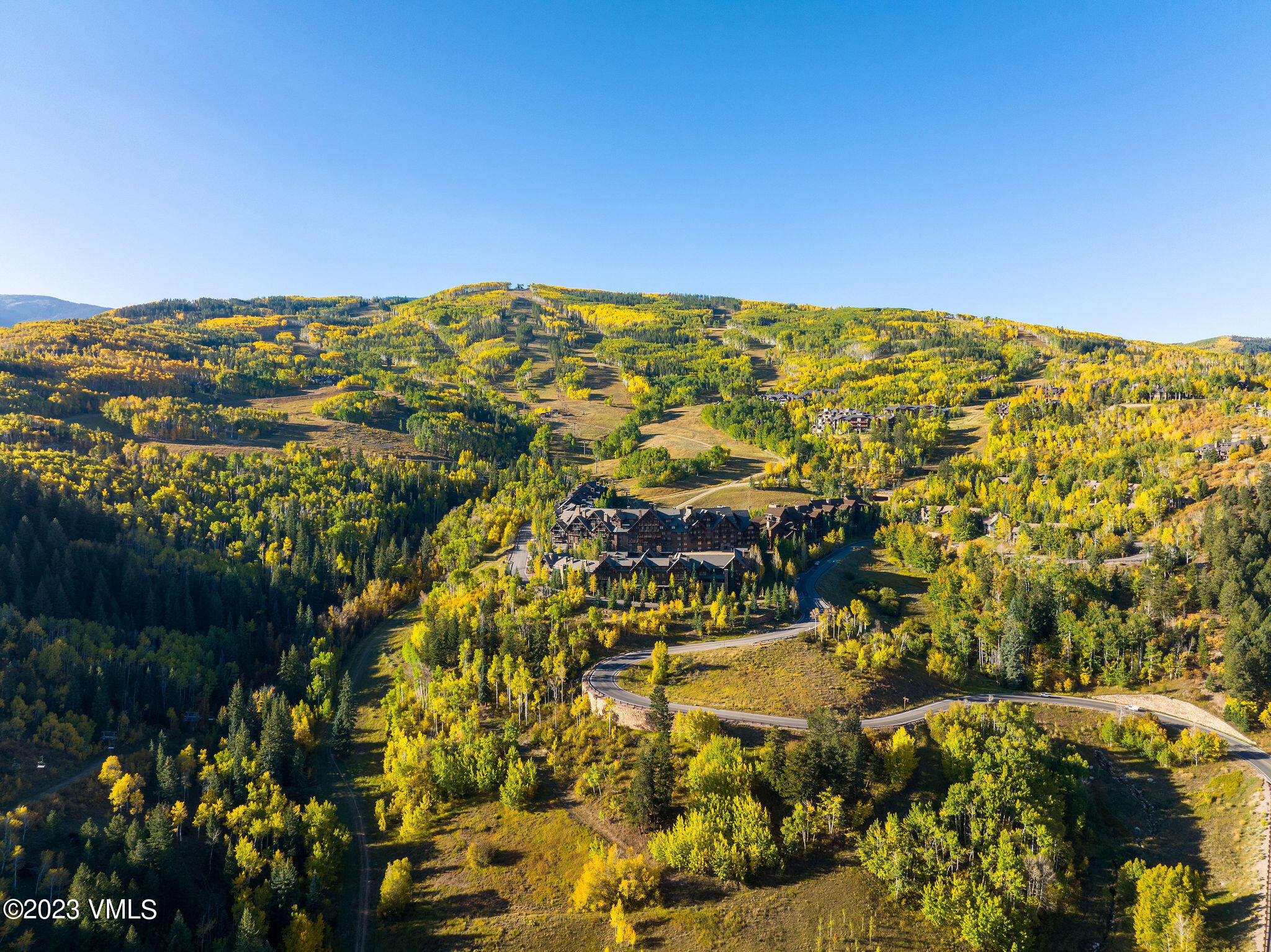 130 Daybreak Ridge Road, Unit R907 Avon, CO 81620 - Photo 47 of 49 ritz_bg_907_aerial_e