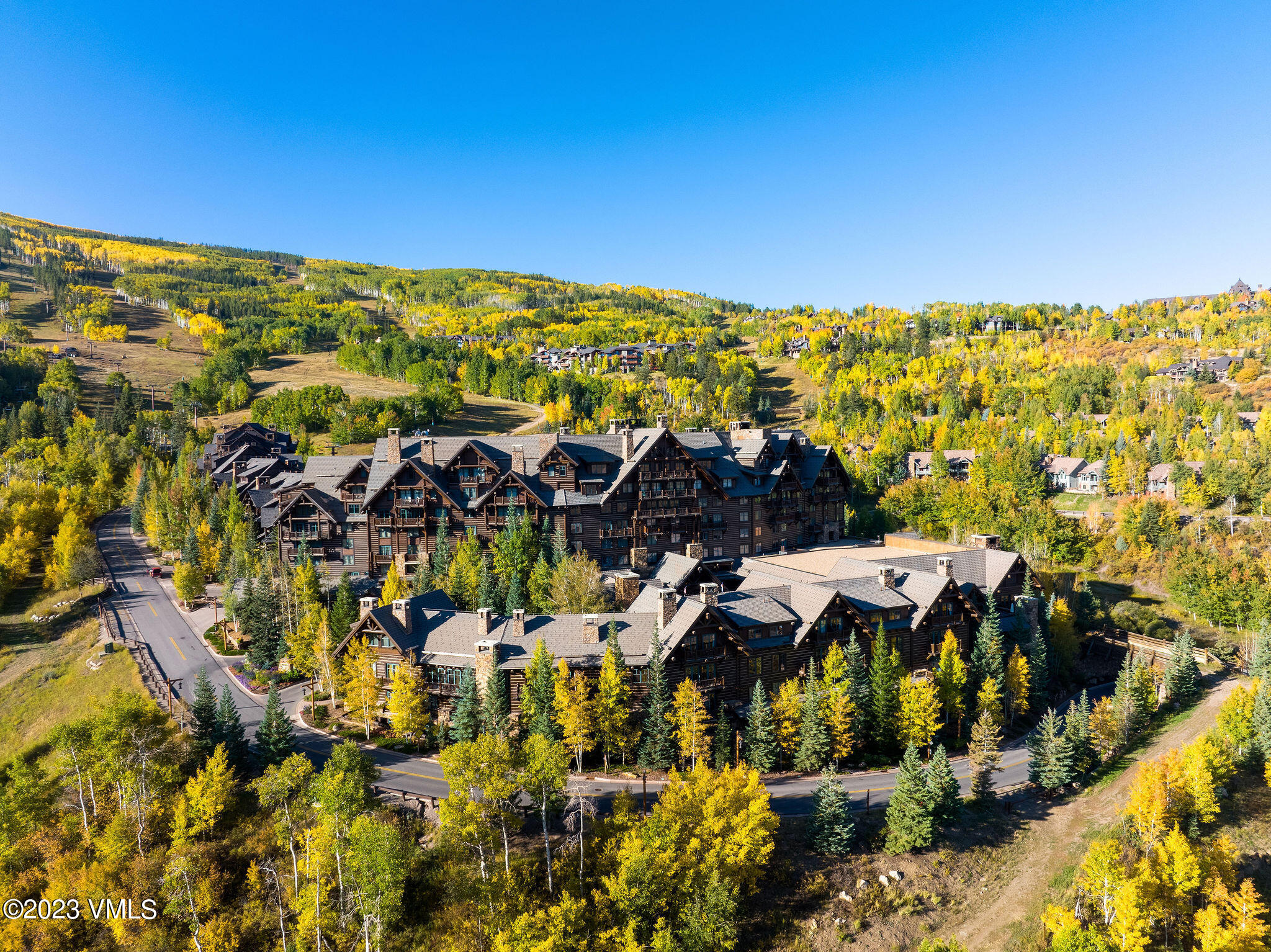 130 Daybreak Ridge Road, Unit R907 Avon, CO 81620 - Photo 48 of 49 ritz_bg_907_aerial_f
