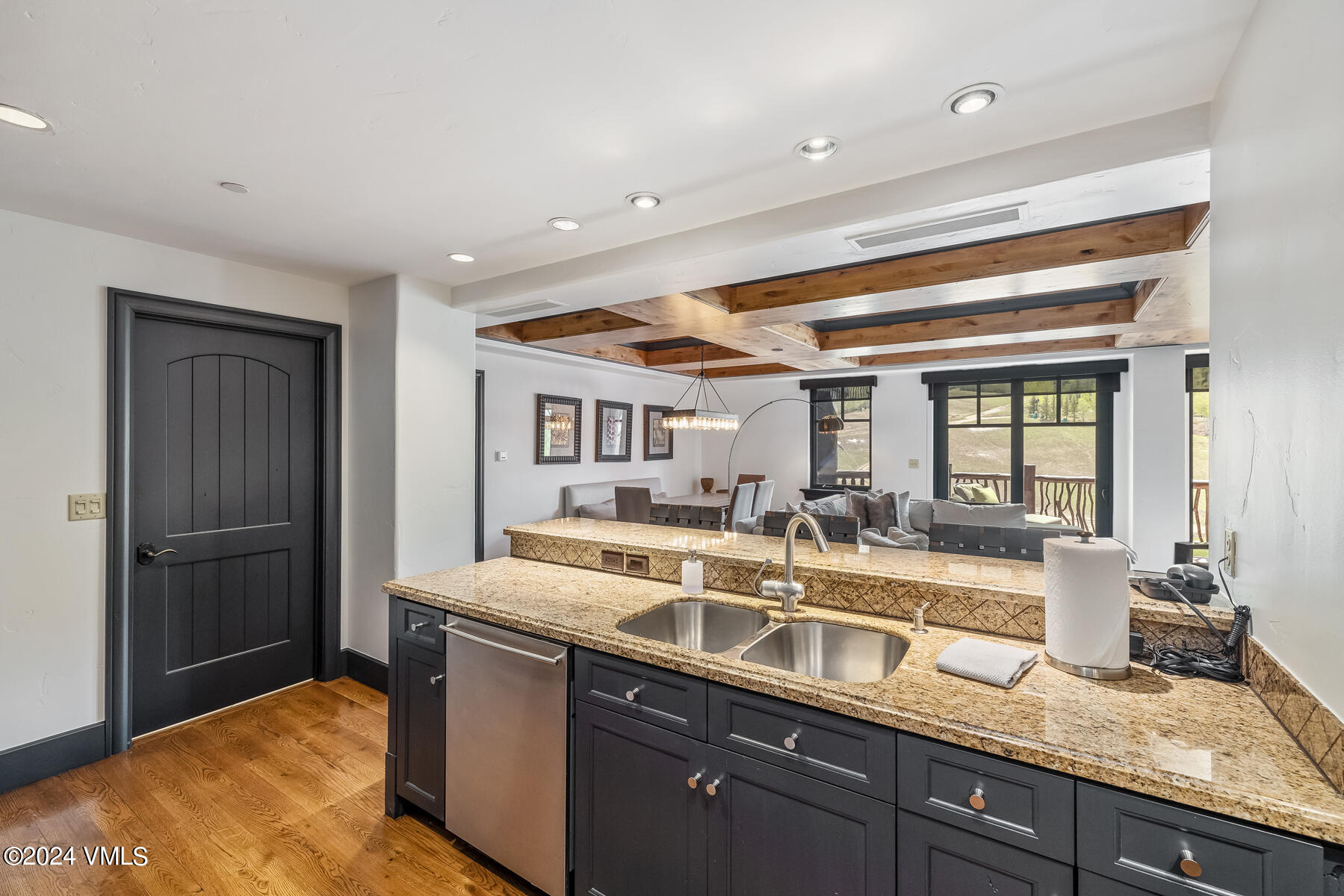 130 Daybreak Ridge Road, Unit R907 Avon, CO 81620 - Photo 10 of 49 138A1351_1