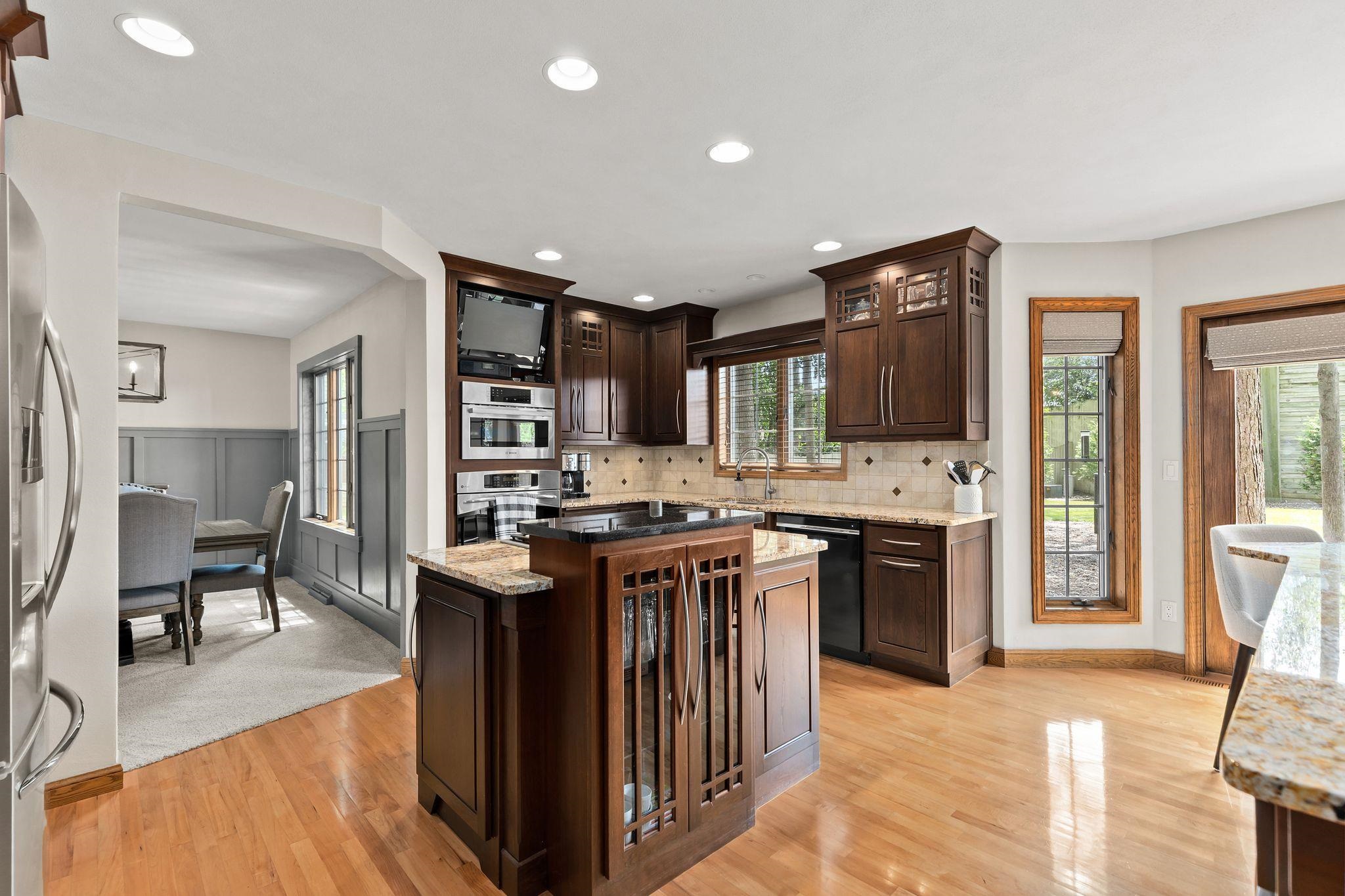 2801 Schaefer Circle Appleton, WI 54915 - Photo 12 of 69