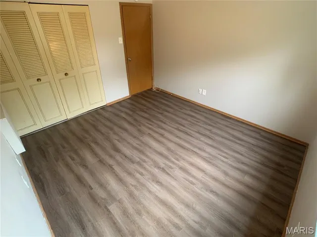 $375,000 | 7409 Olian Drive, Hazelwood, MO 63042