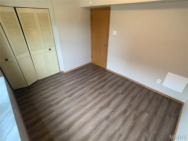 $375,000 | 7409 Olian Drive, Hazelwood, MO 63042