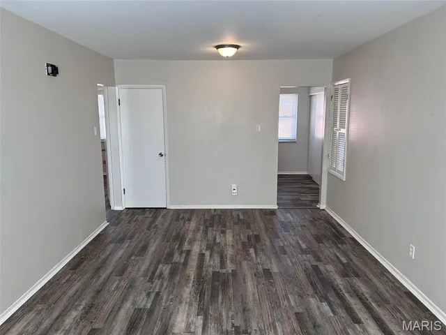 $375,000 | 7409 Olian Drive, Hazelwood, MO 63042