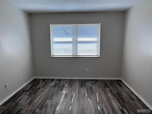 $375,000 | 7409 Olian Drive, Hazelwood, MO 63042