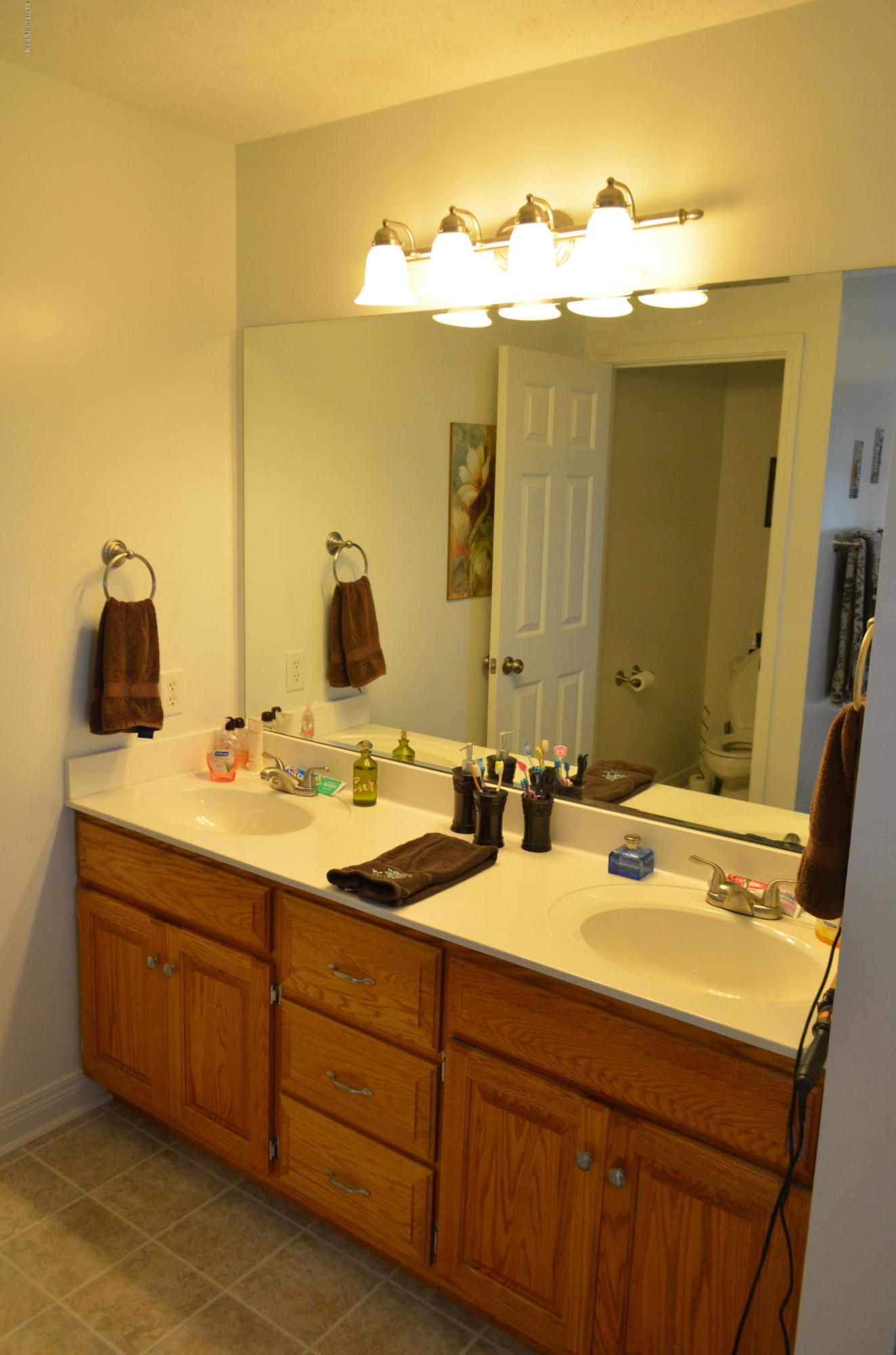 401 Sunshine Camp Road Shepherdsville, KY 40165 - Photo 11 of 17 DSC_1794