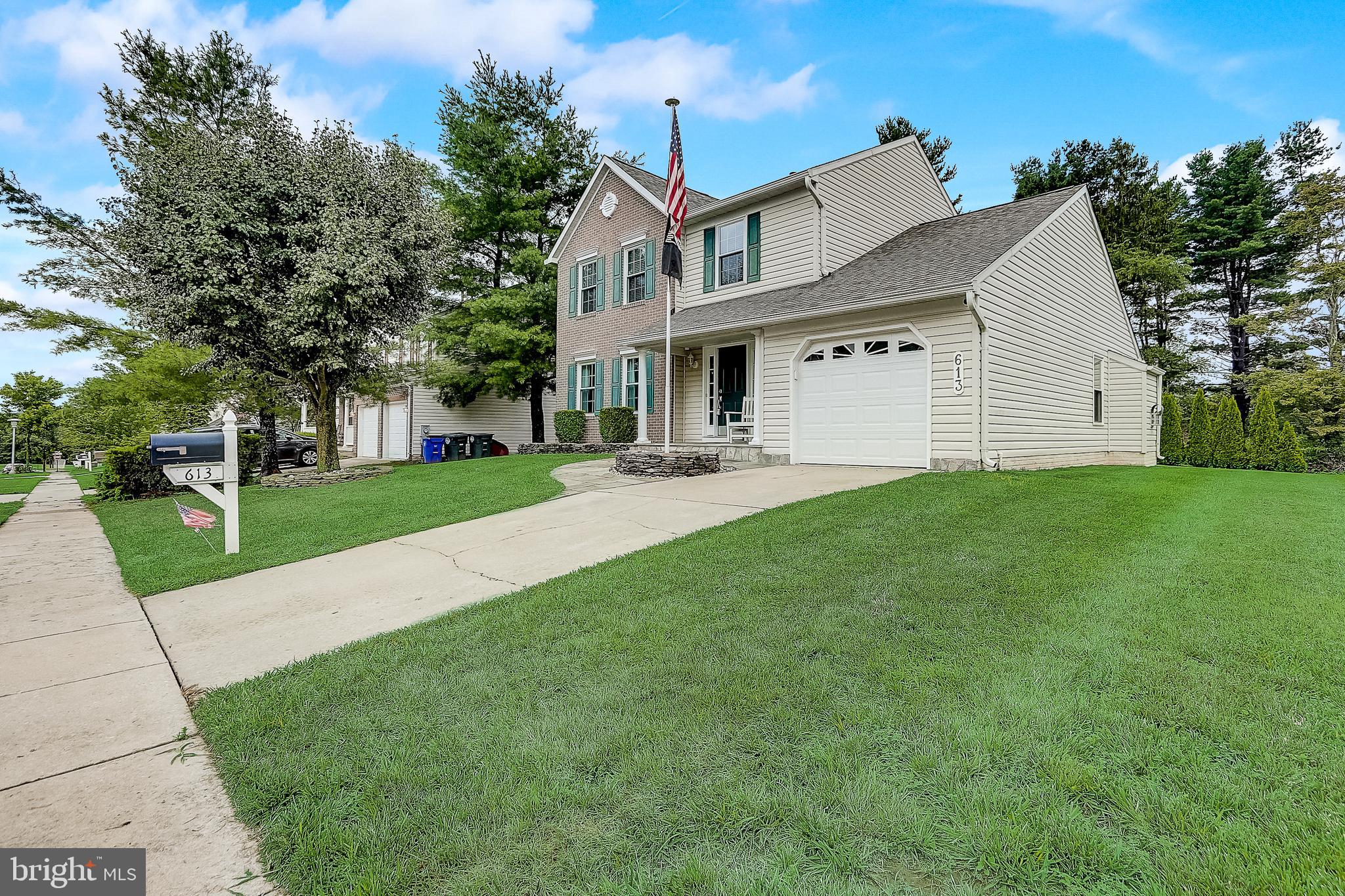 613 Hunting Ridge Drive Frederick, MD 21703 - Photo 2 of 57 Gallery Image 2