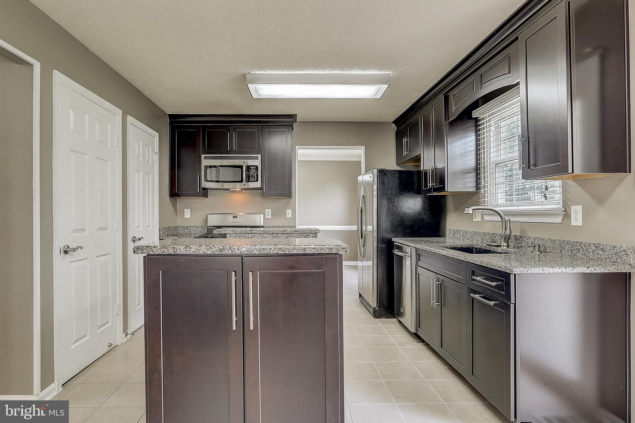 613 Hunting Ridge Drive Frederick, MD 21703 - Photo 13 of 57 Gallery Image 13