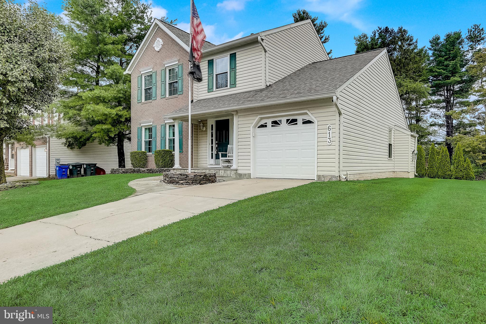 613 Hunting Ridge Drive Frederick, MD 21703 - Photo 3 of 57 Gallery Image 3