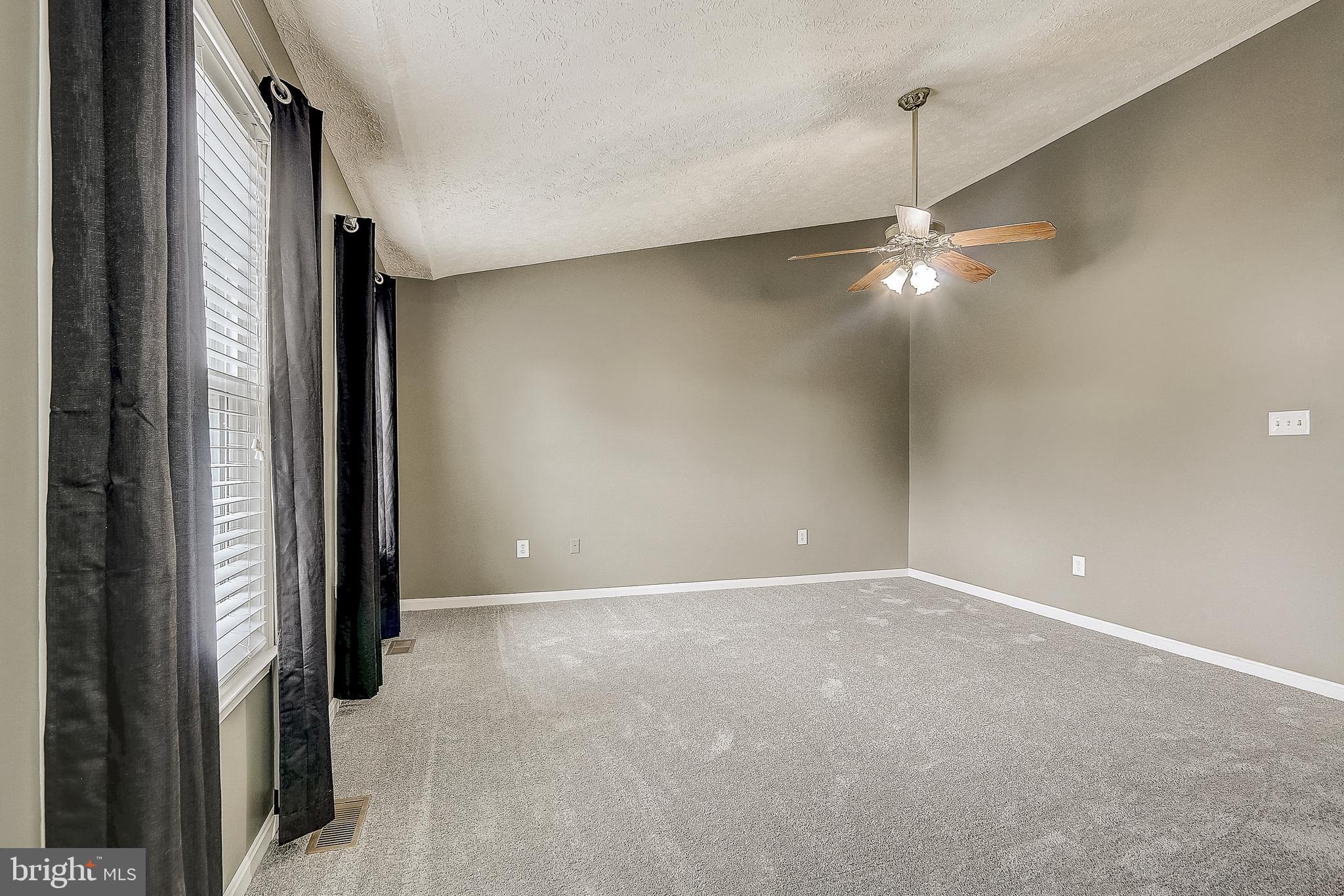 613 Hunting Ridge Drive Frederick, MD 21703 - Photo 25 of 57 Gallery Image 25
