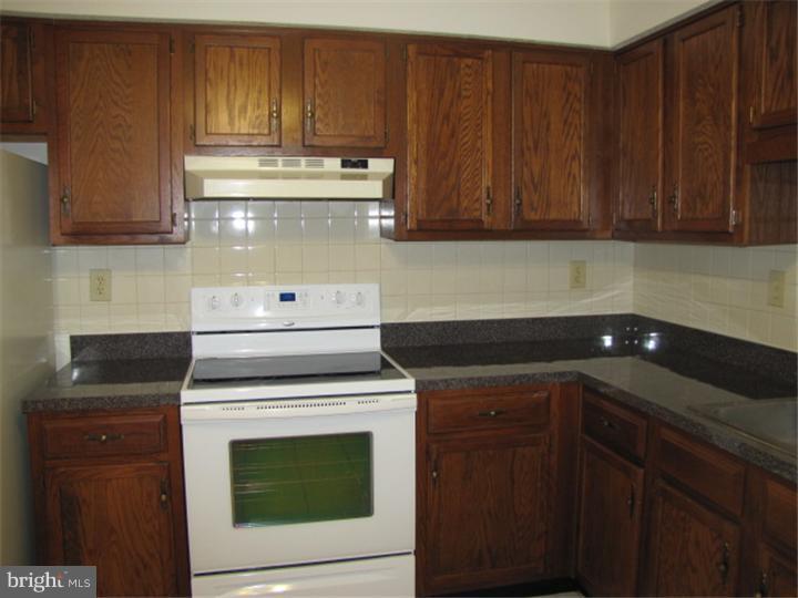 701 North Lenola Road Moorestown, NJ 08057 - Photo 6 of 19 Gallery Image 6