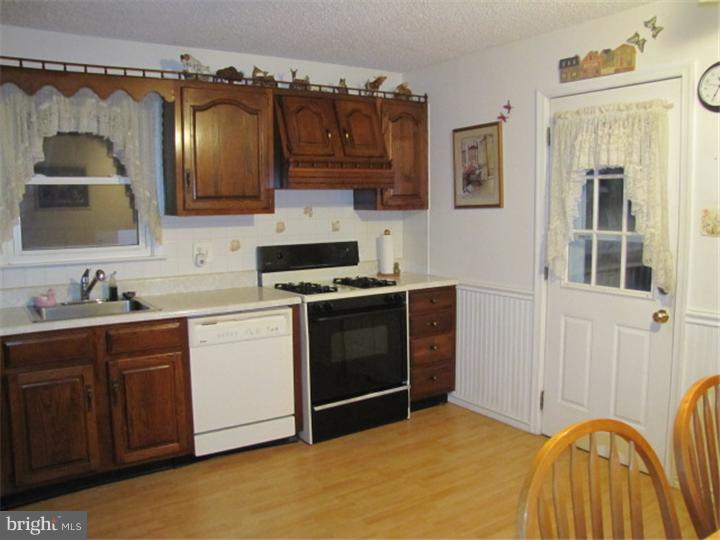 701 North Lenola Road Moorestown, NJ 08057 - Photo 7 of 19 Gallery Image 7