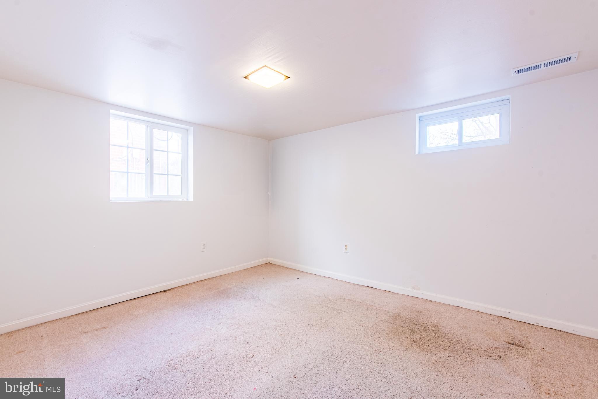 9711 Braddock Road Silver Spring, MD 20903 - Photo 45 of 49 Gallery Image 45